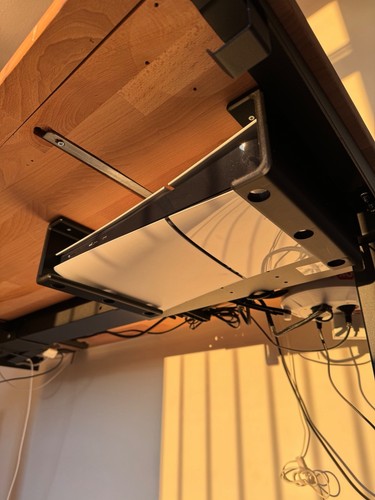 Ps5 digital edition under - edition, desk